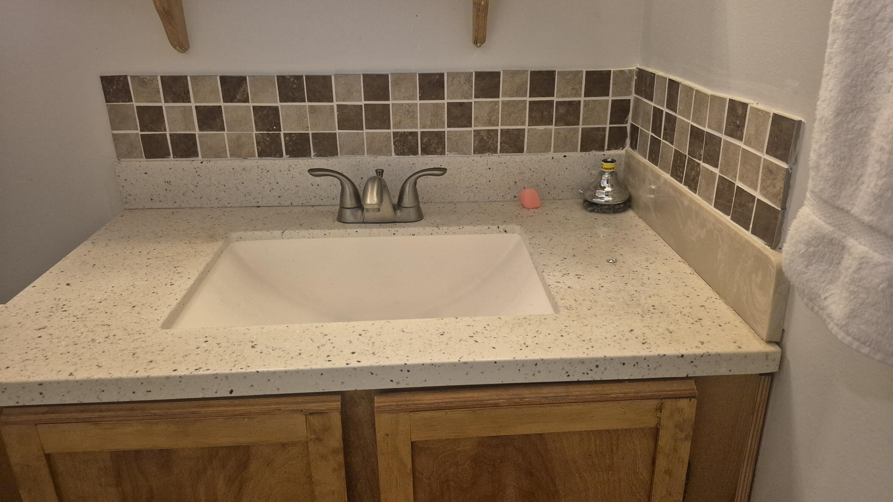 CRESTHAVEN VILLAS CONDO 13 - Residential