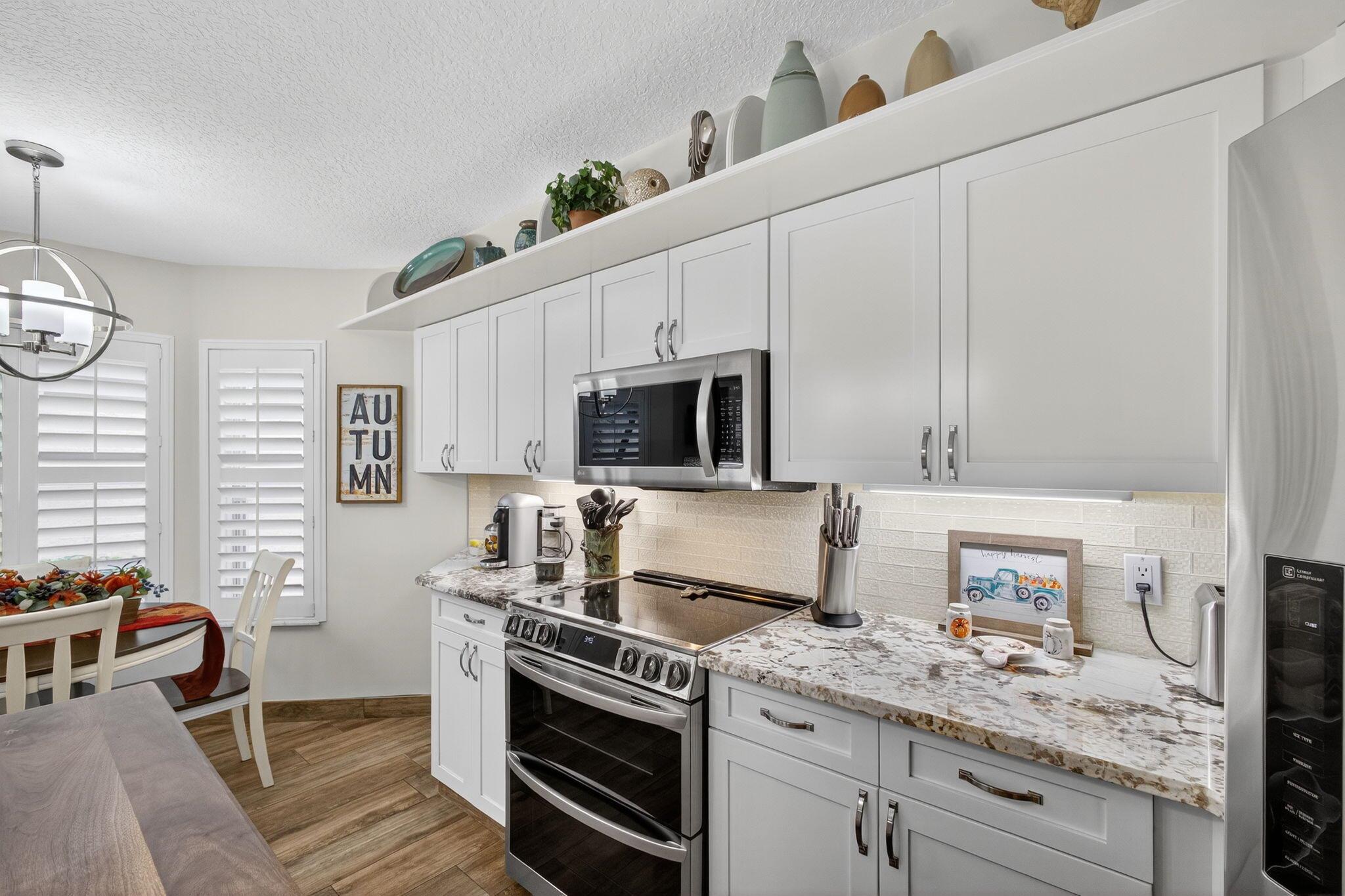 CANTERBURY AT PGA NATIONA - Residential