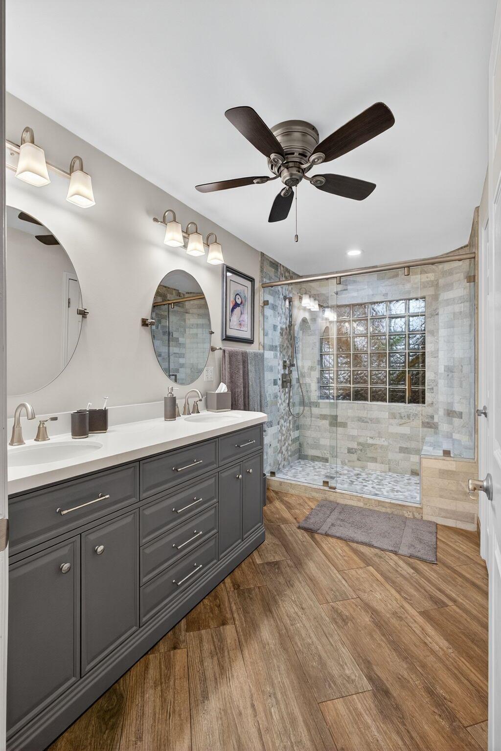 CANTERBURY AT PGA NATIONA - Residential