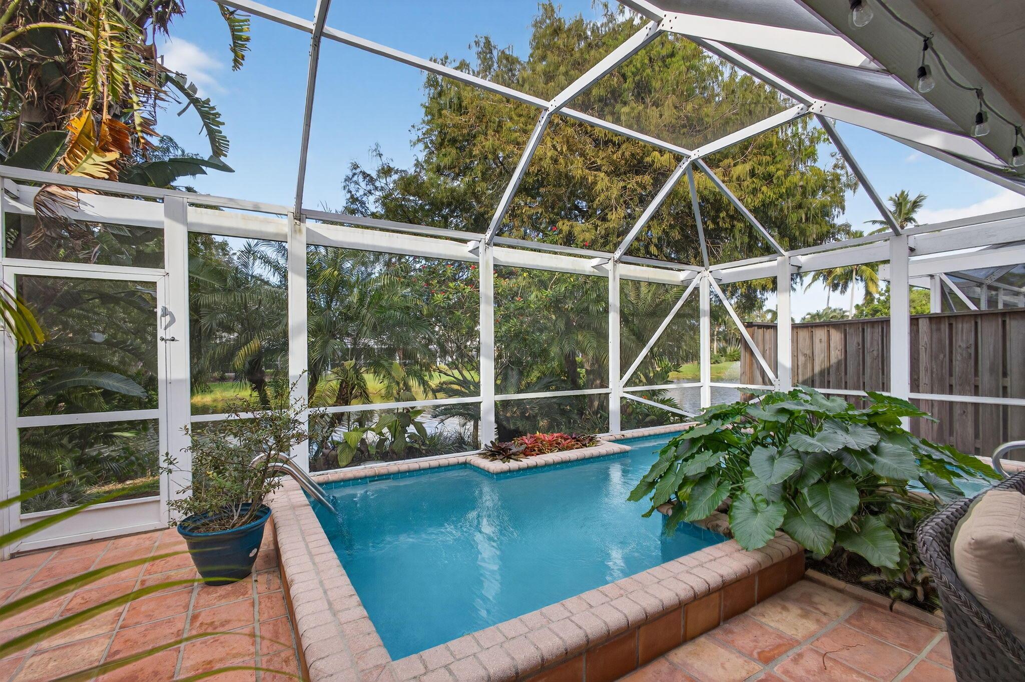 CANTERBURY AT PGA NATIONA - Residential