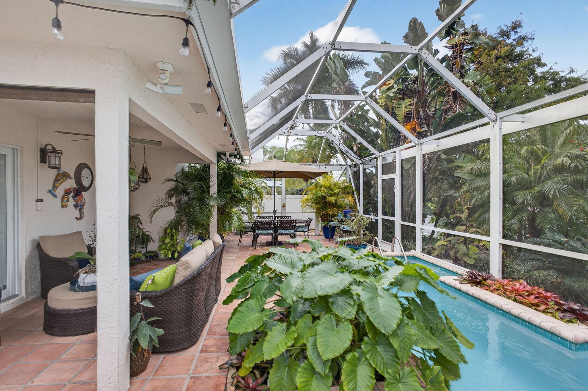 CANTERBURY AT PGA NATIONA - Residential