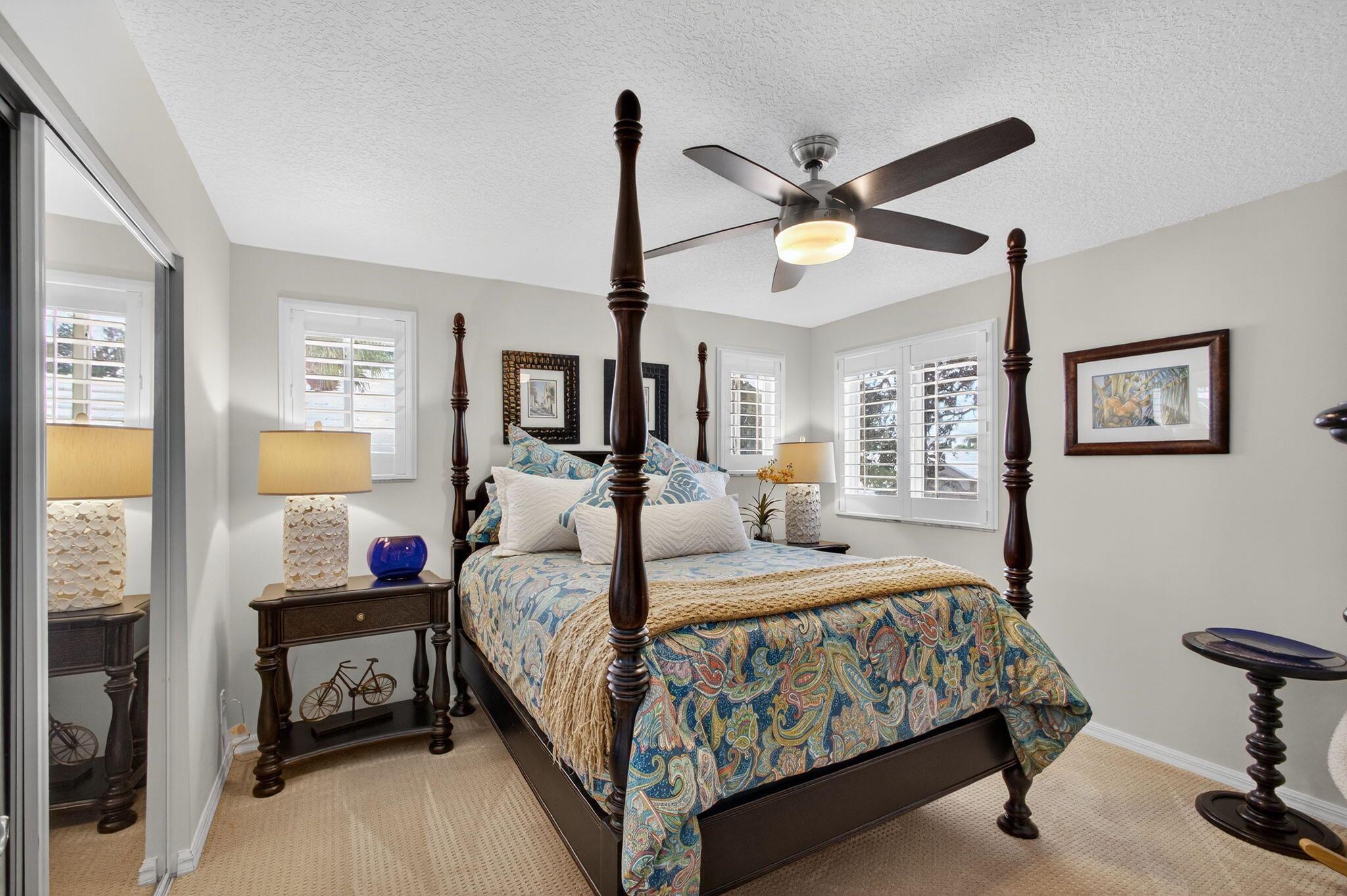 CANTERBURY AT PGA NATIONA - Residential