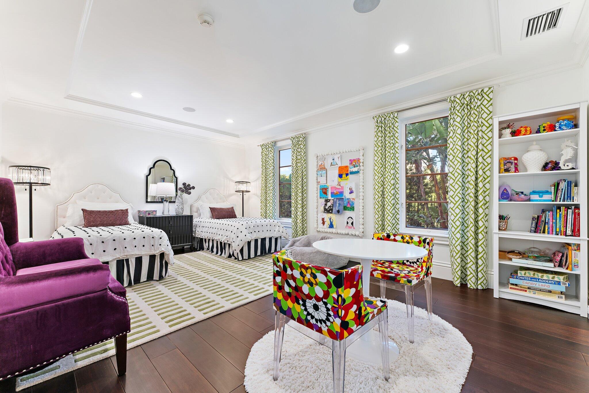 ADMIRALS COVE 2 PAR A - Residential