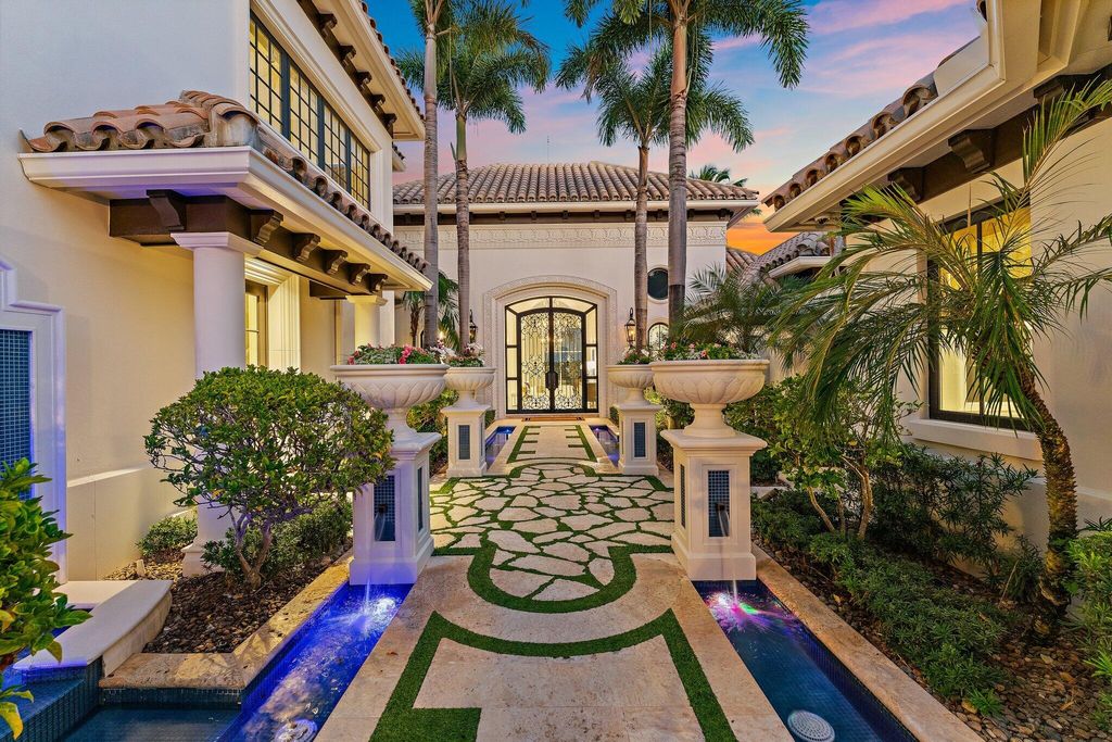 Photo of 372 Regatta Drive, Jupiter, FL 33477 (MLS # R11152799)