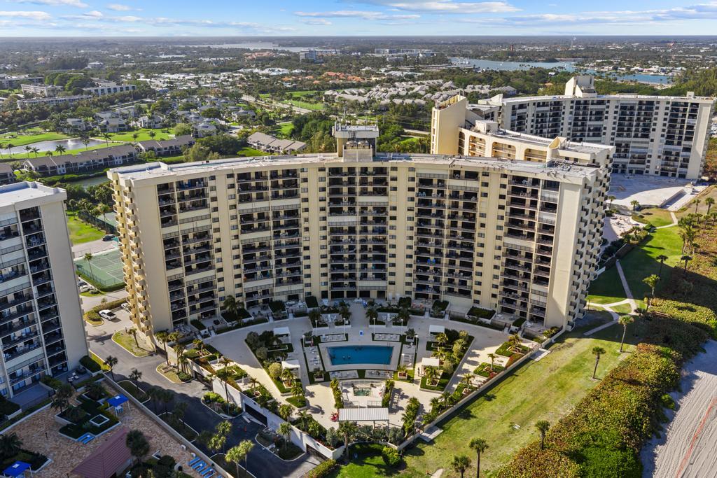 OCEAN TRAIL CONDO I - Residential