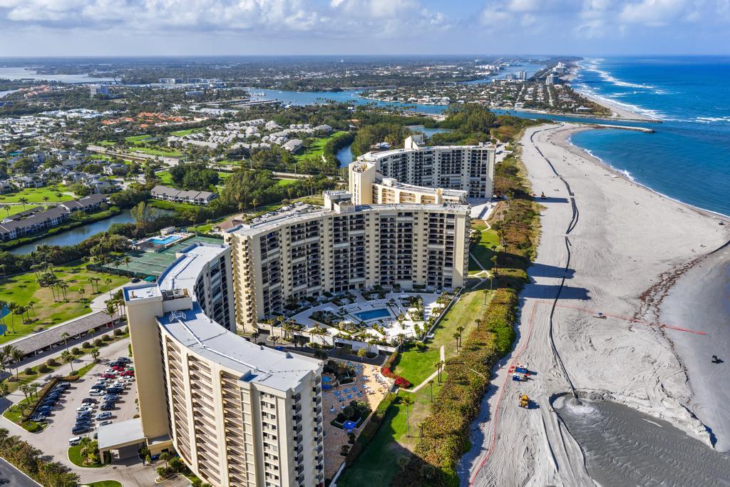 OCEAN TRAIL CONDO I - Residential