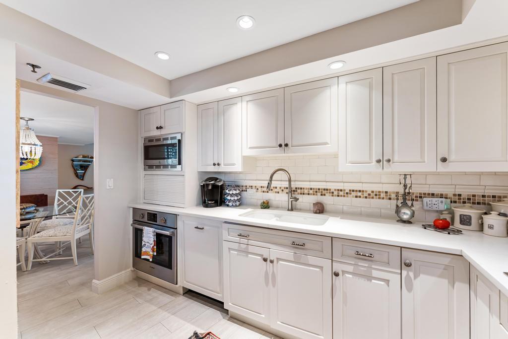 OCEAN TRAIL CONDO I - Residential