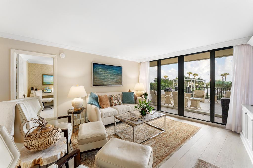 OCEAN TRAIL CONDO I - Residential