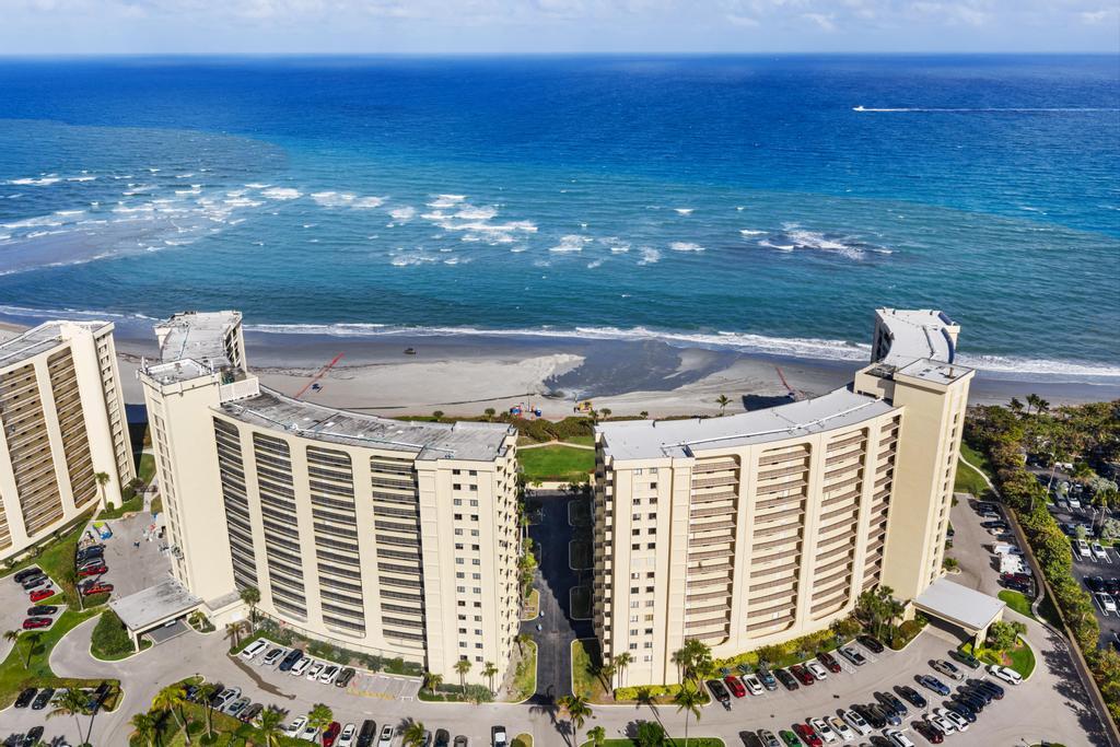 OCEAN TRAIL CONDO I - Residential