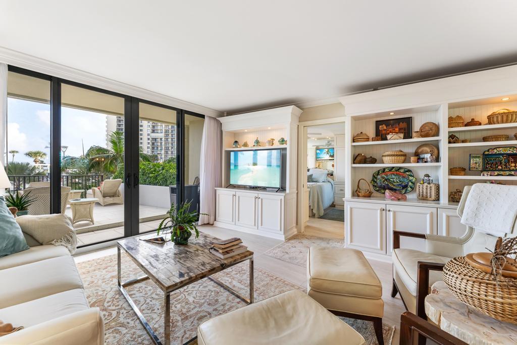 OCEAN TRAIL CONDO I - Residential