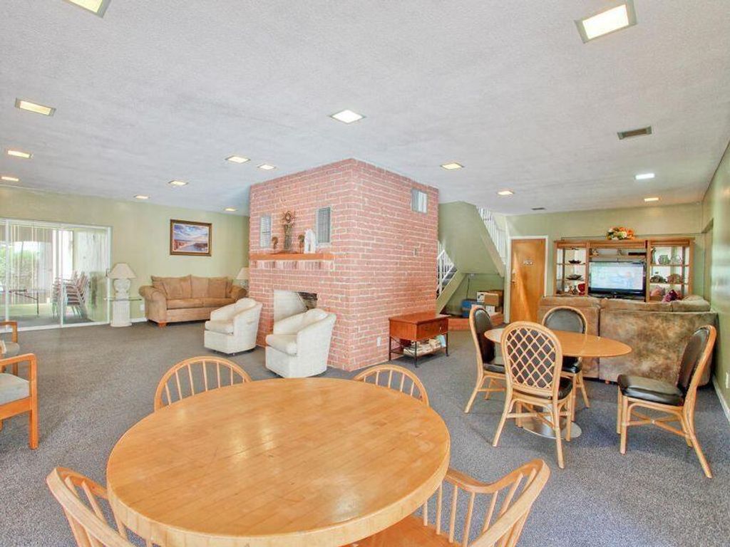 Photo of 624 NW 13th Street #32, Boca Raton, FL 33486 (MLS # R11065297)