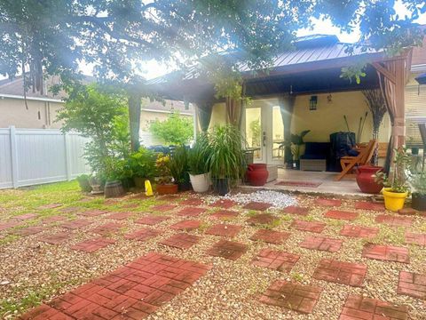 A home in Port St Lucie