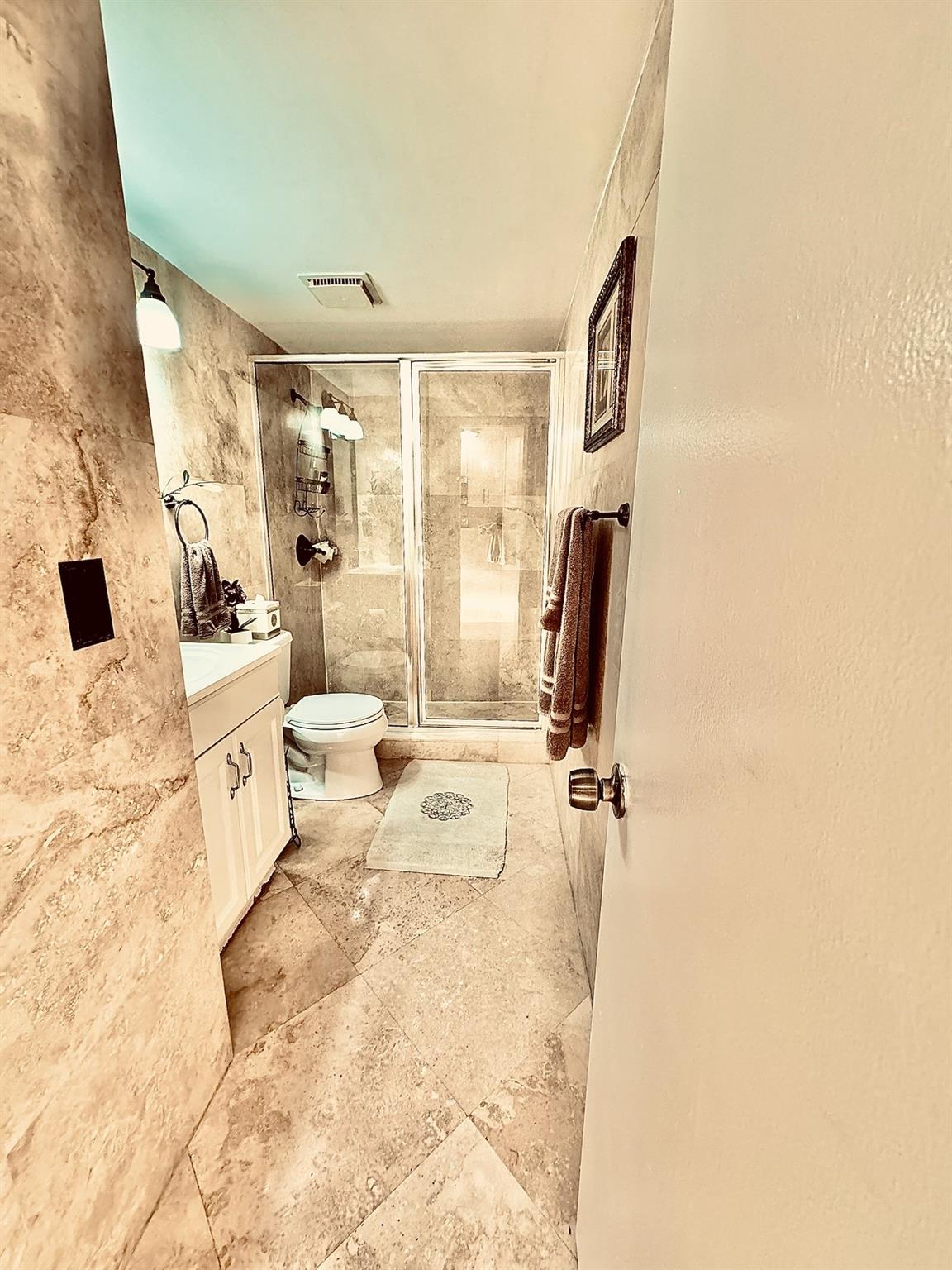 Arrowhead Golf & Tennis C - Residential Lease