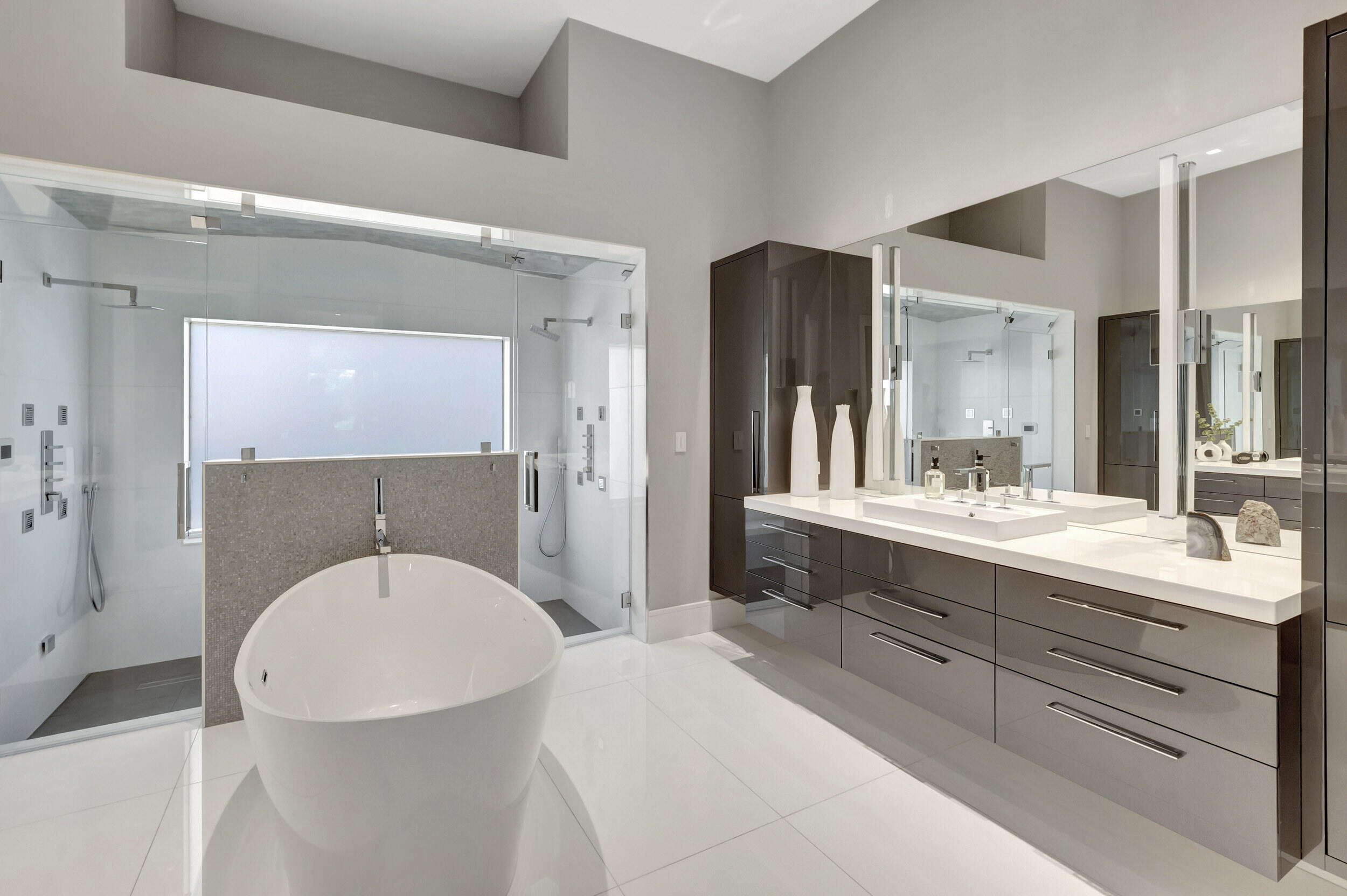 Mizner Country Club - Residential