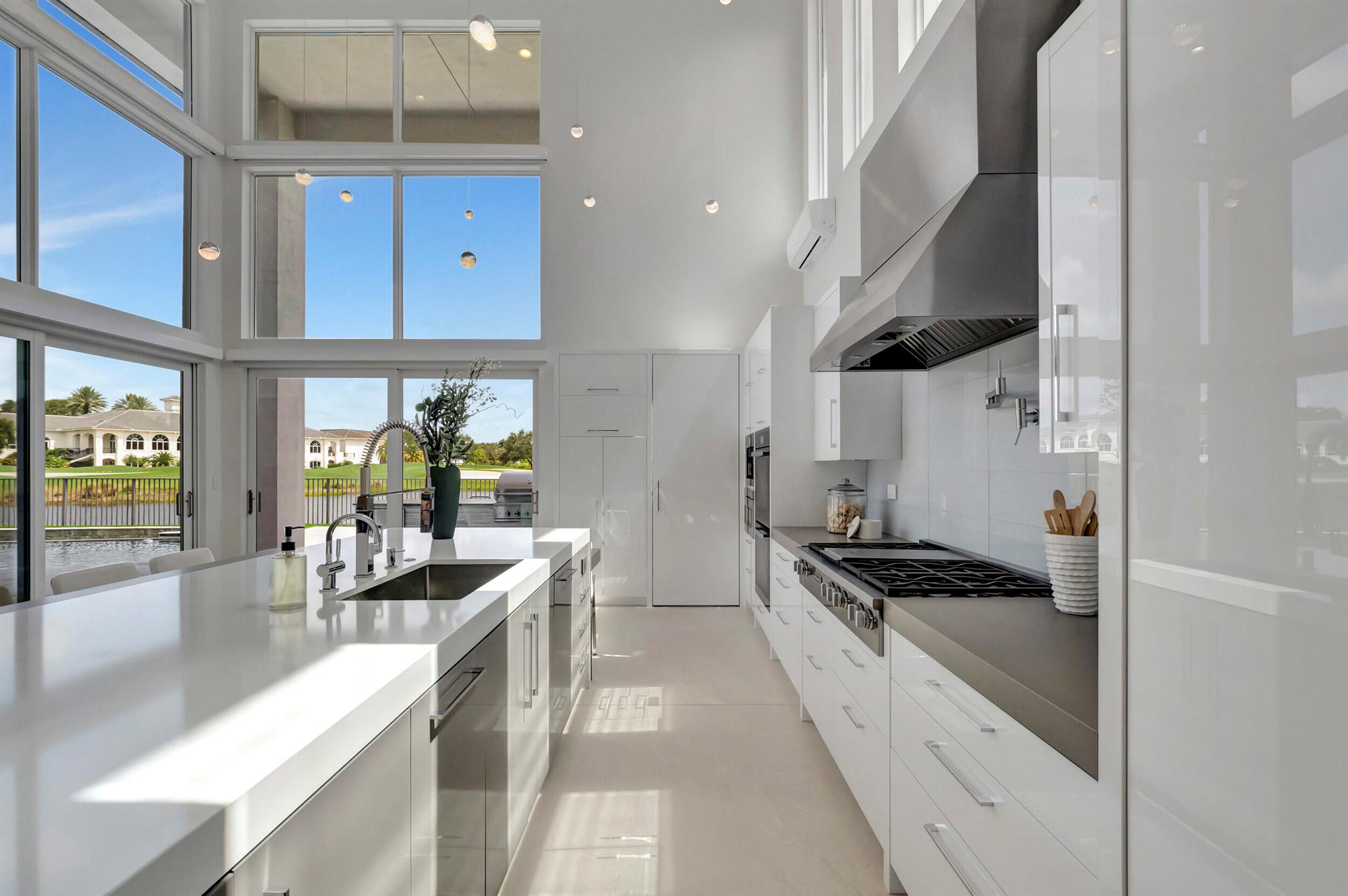 Mizner Country Club - Residential