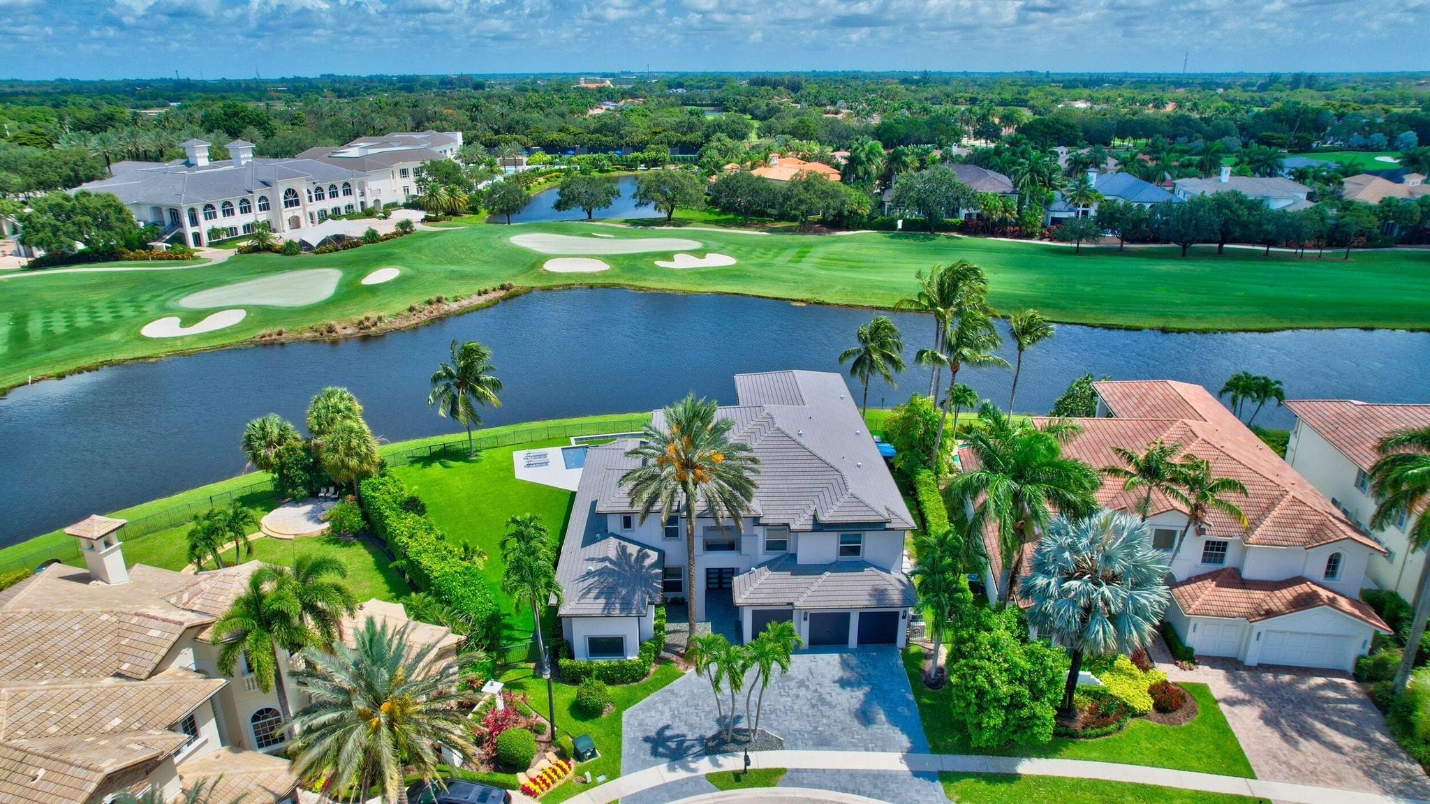 Mizner Country Club - Residential