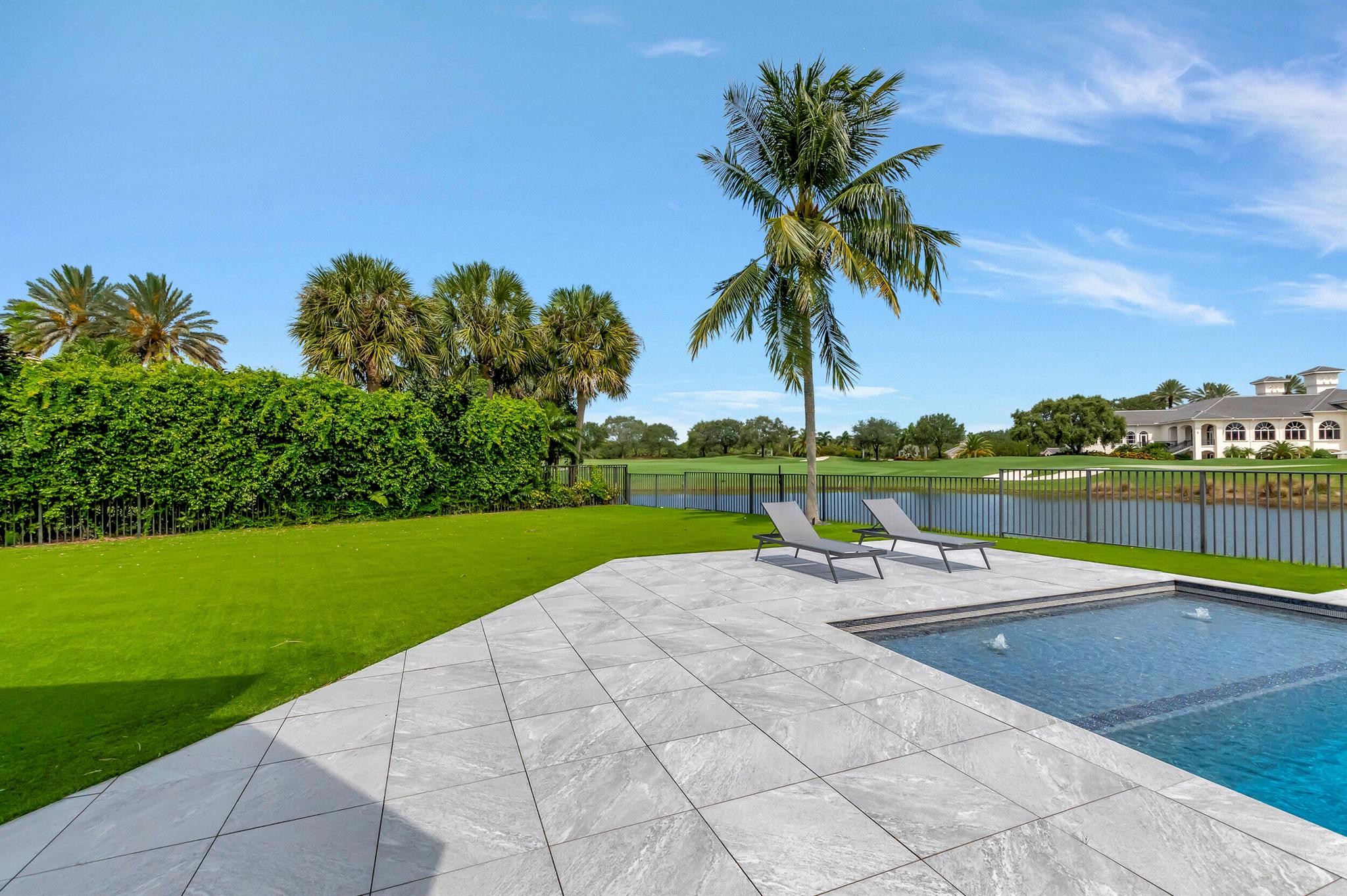 Mizner Country Club - Residential