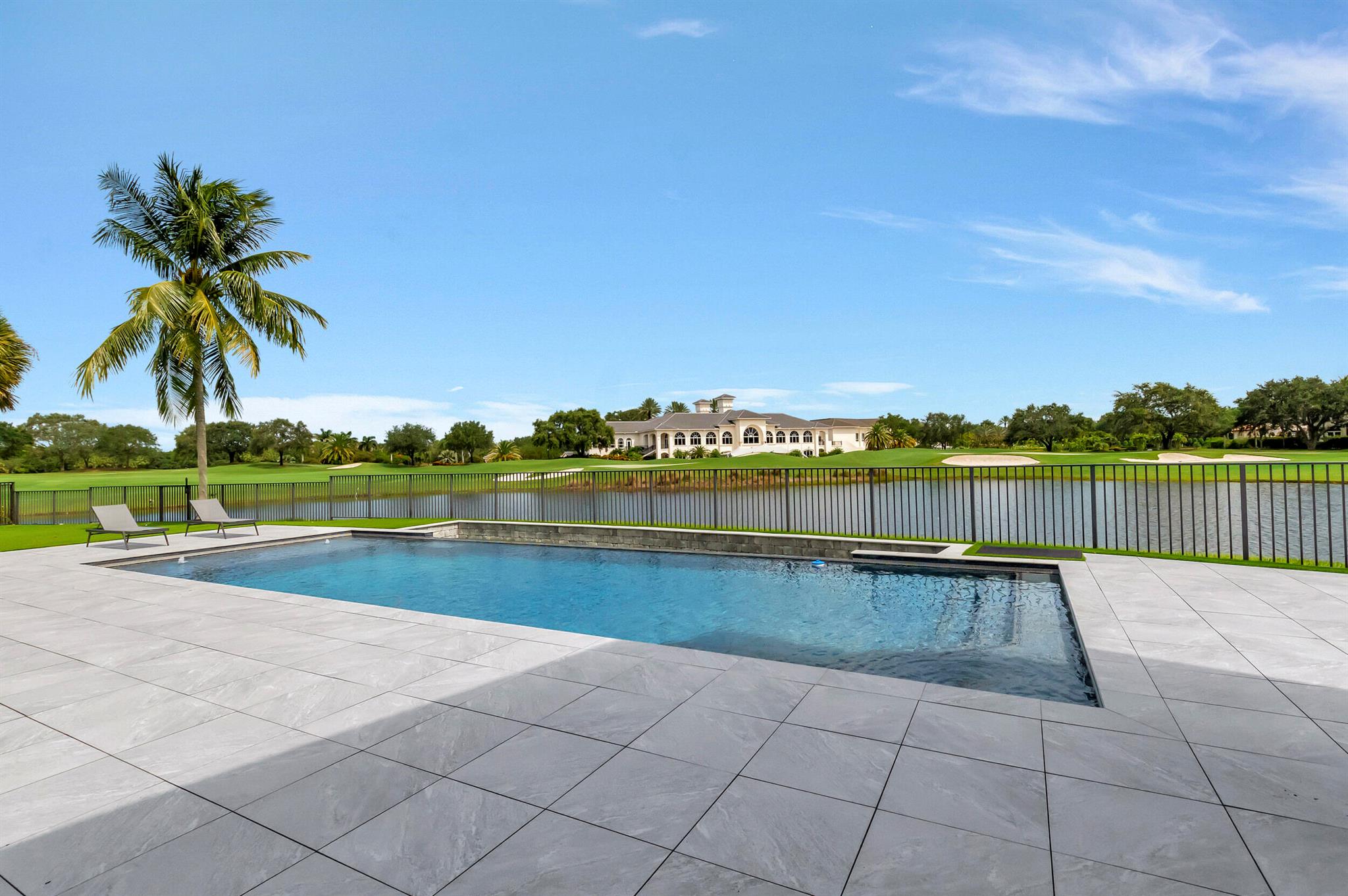 Mizner Country Club - Residential
