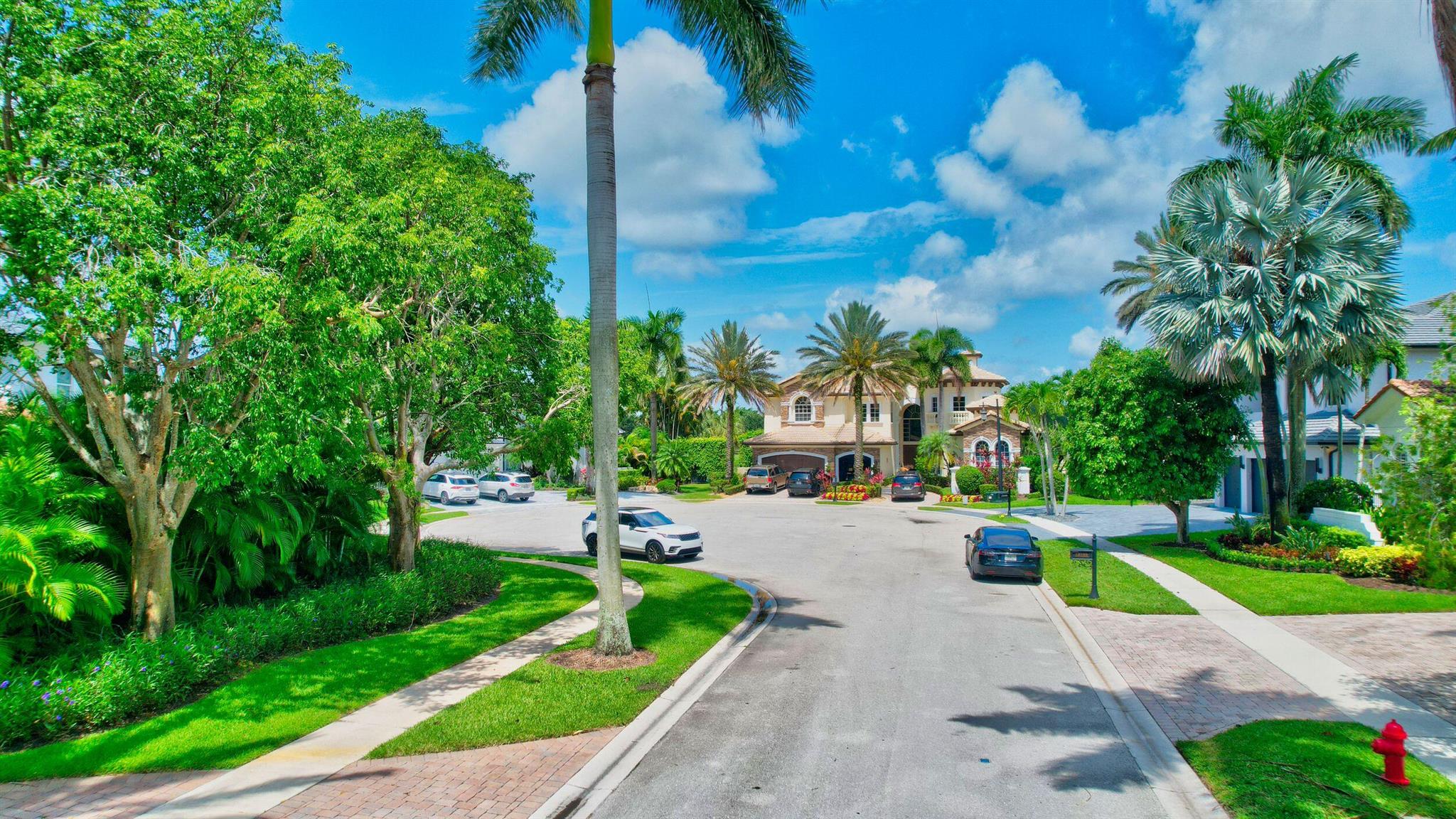 Mizner Country Club - Residential
