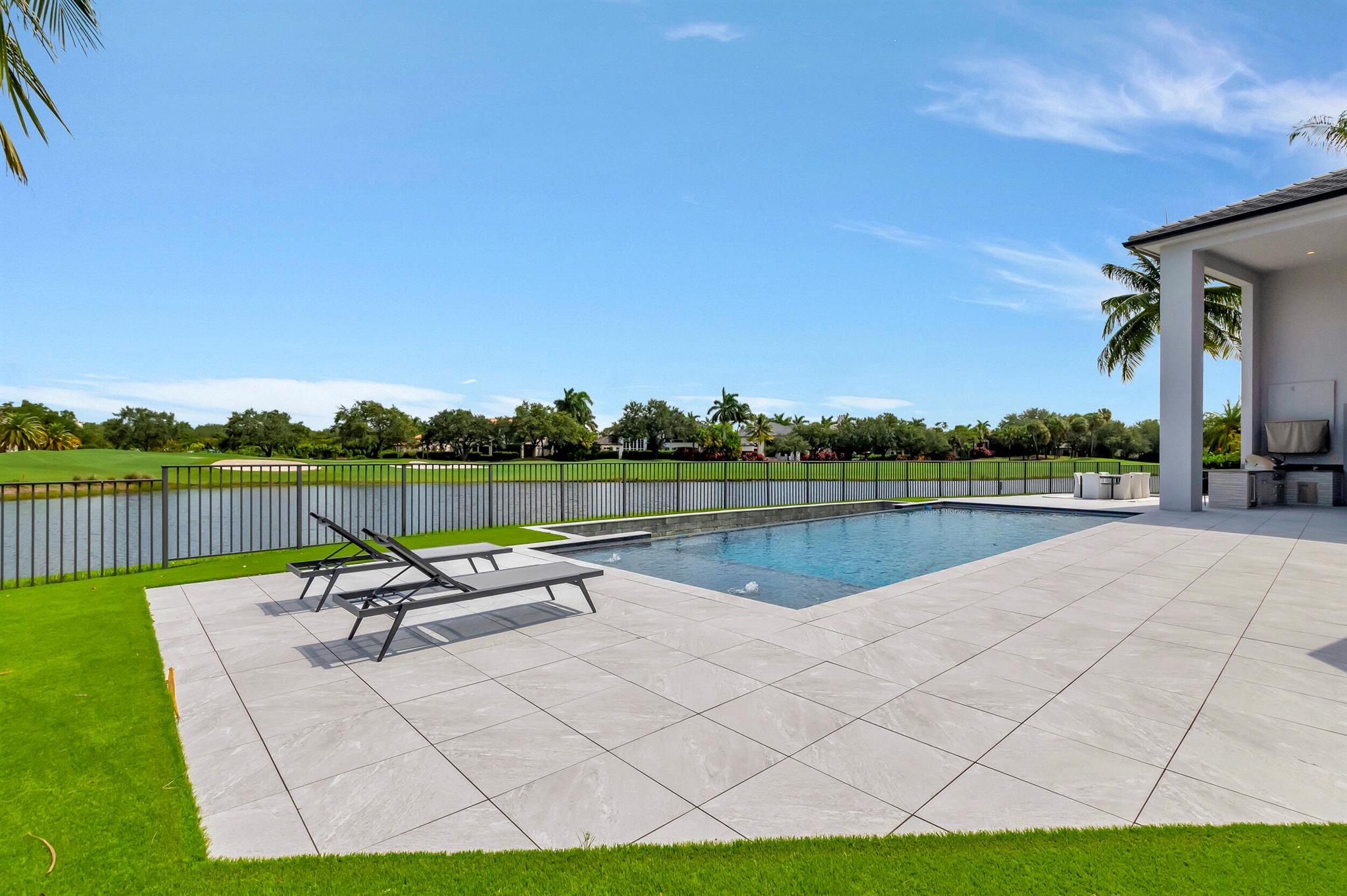 Mizner Country Club - Residential
