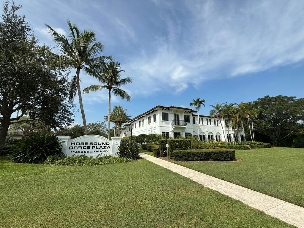 Photo of 11450 SE Dixie Highway, Hobe Sound, FL 33455 (MLS # B26000247)