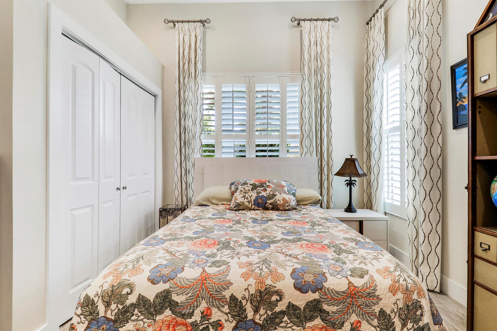 ALTON NEIGHBORHOOD 1 - Residential Lease