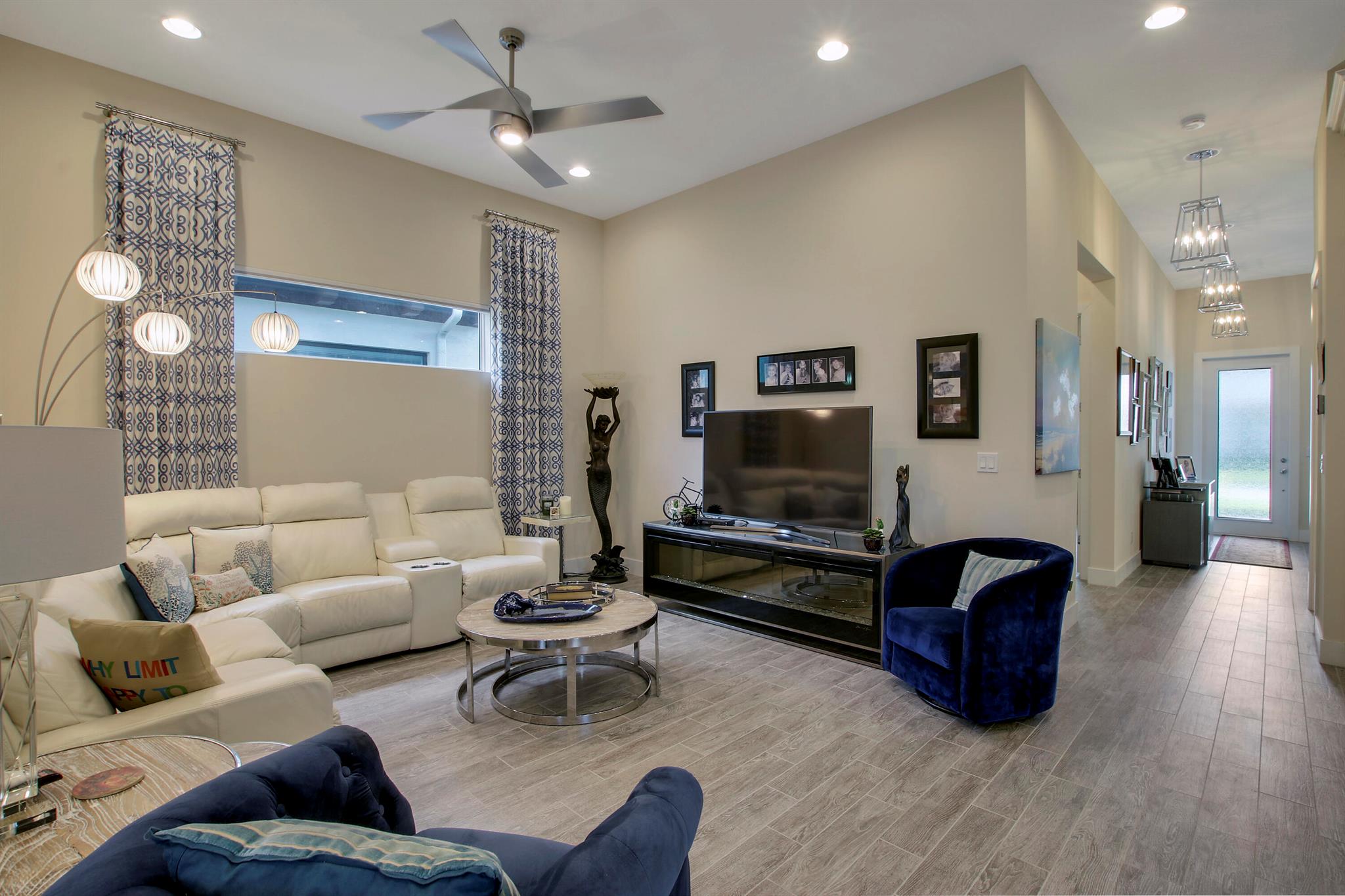 ALTON NEIGHBORHOOD 1 - Residential Lease