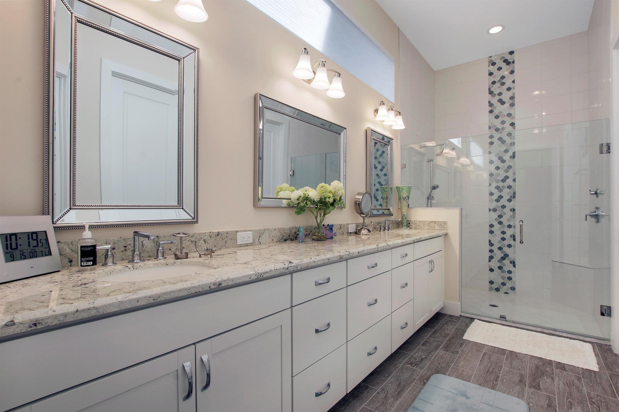 ALTON NEIGHBORHOOD 1 - Residential Lease