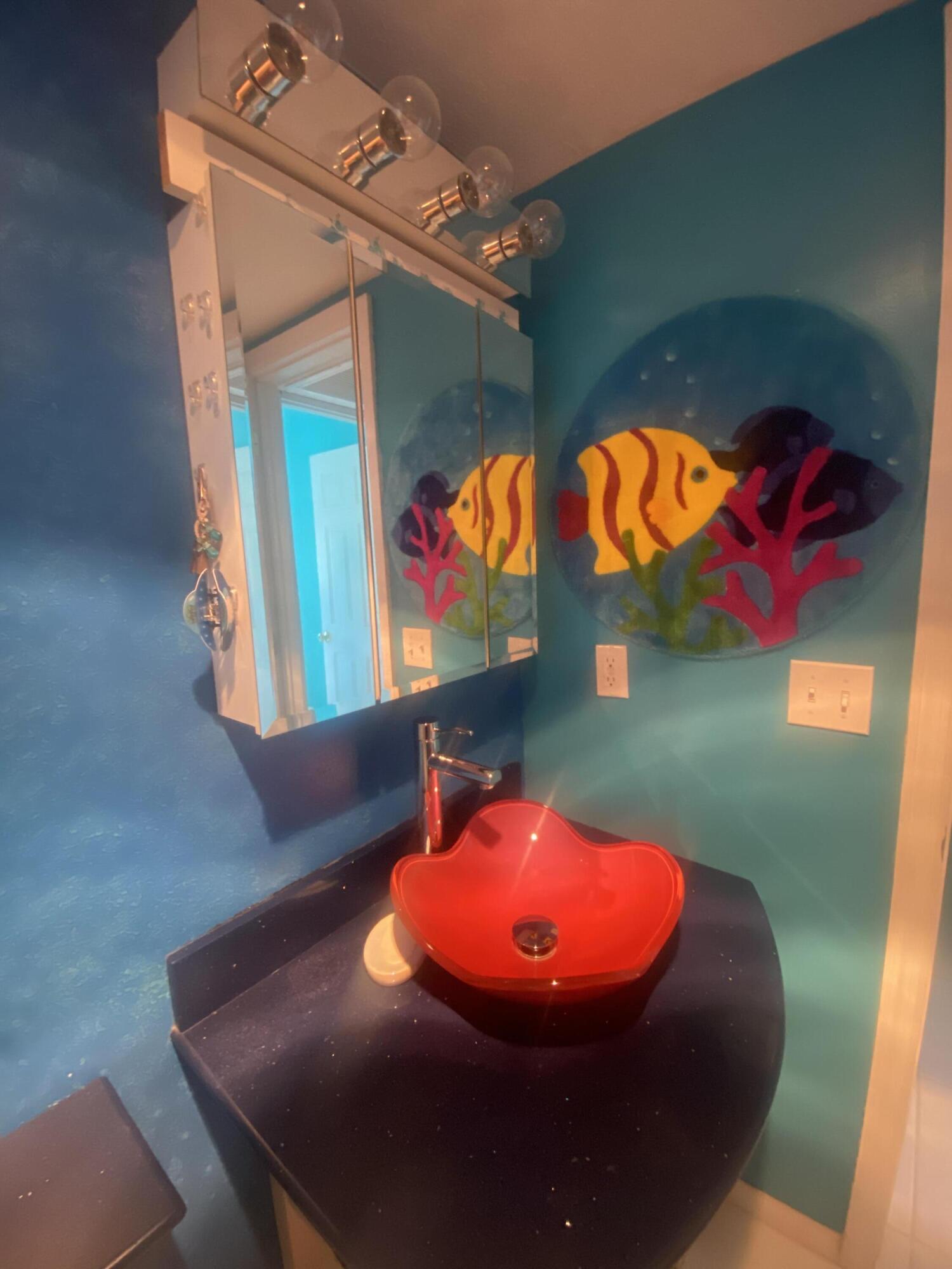 REGENCY MANOR CONDO - Residential