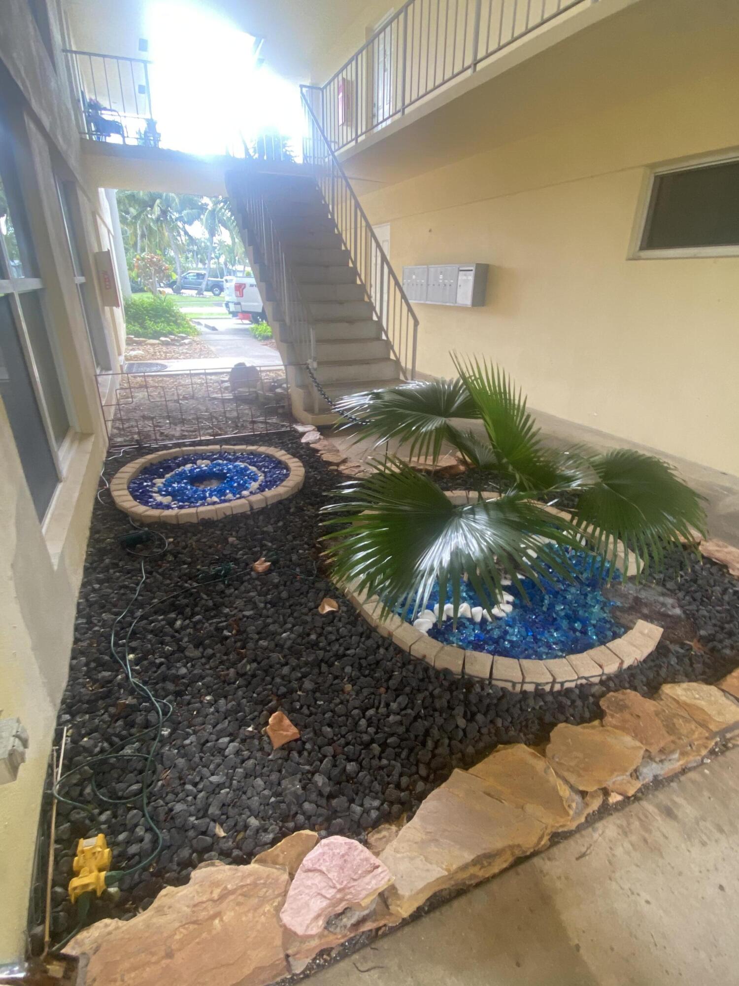 REGENCY MANOR CONDO - Residential