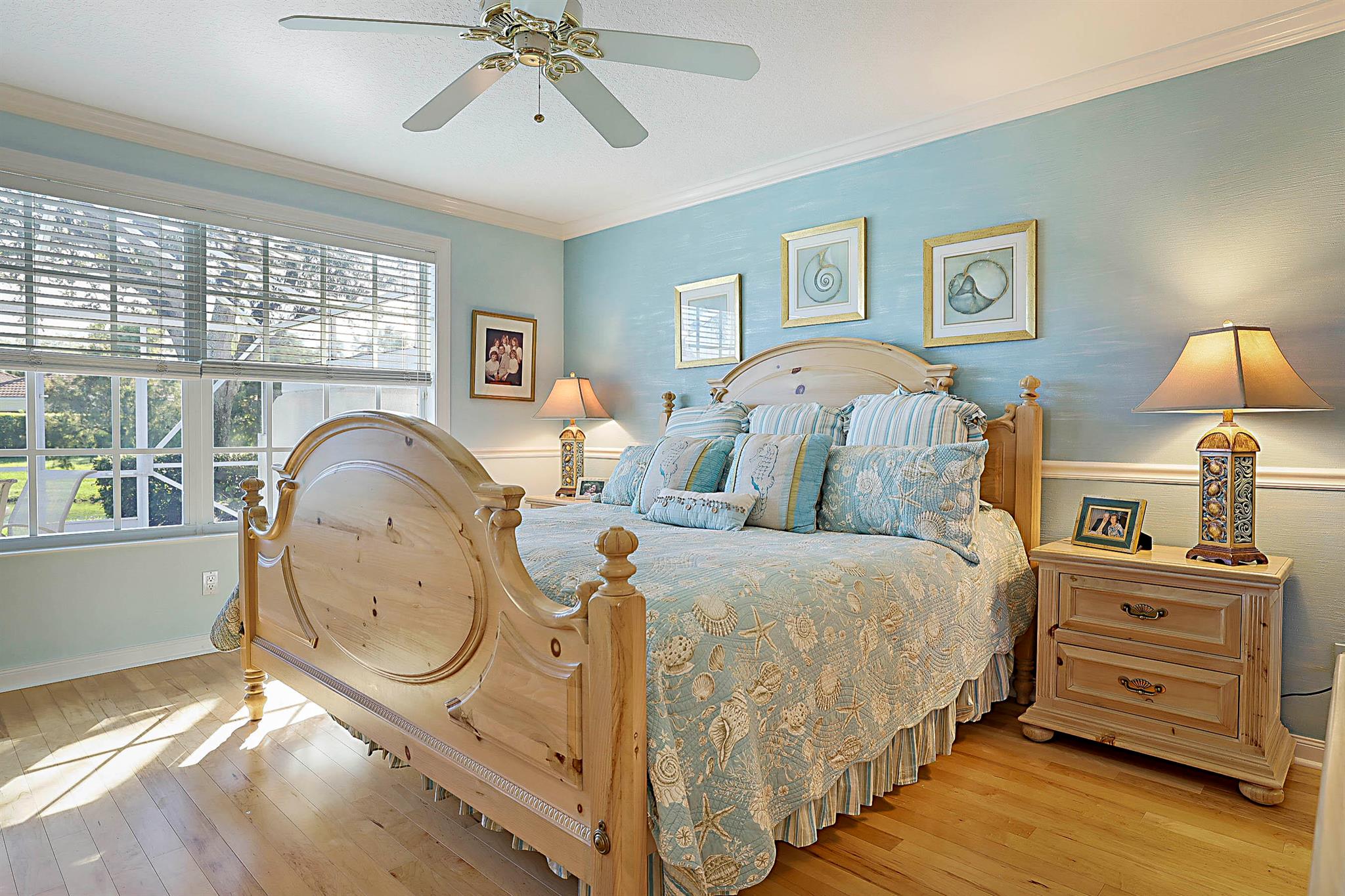 ISLES AT PALM BEACH GARDE - Residential