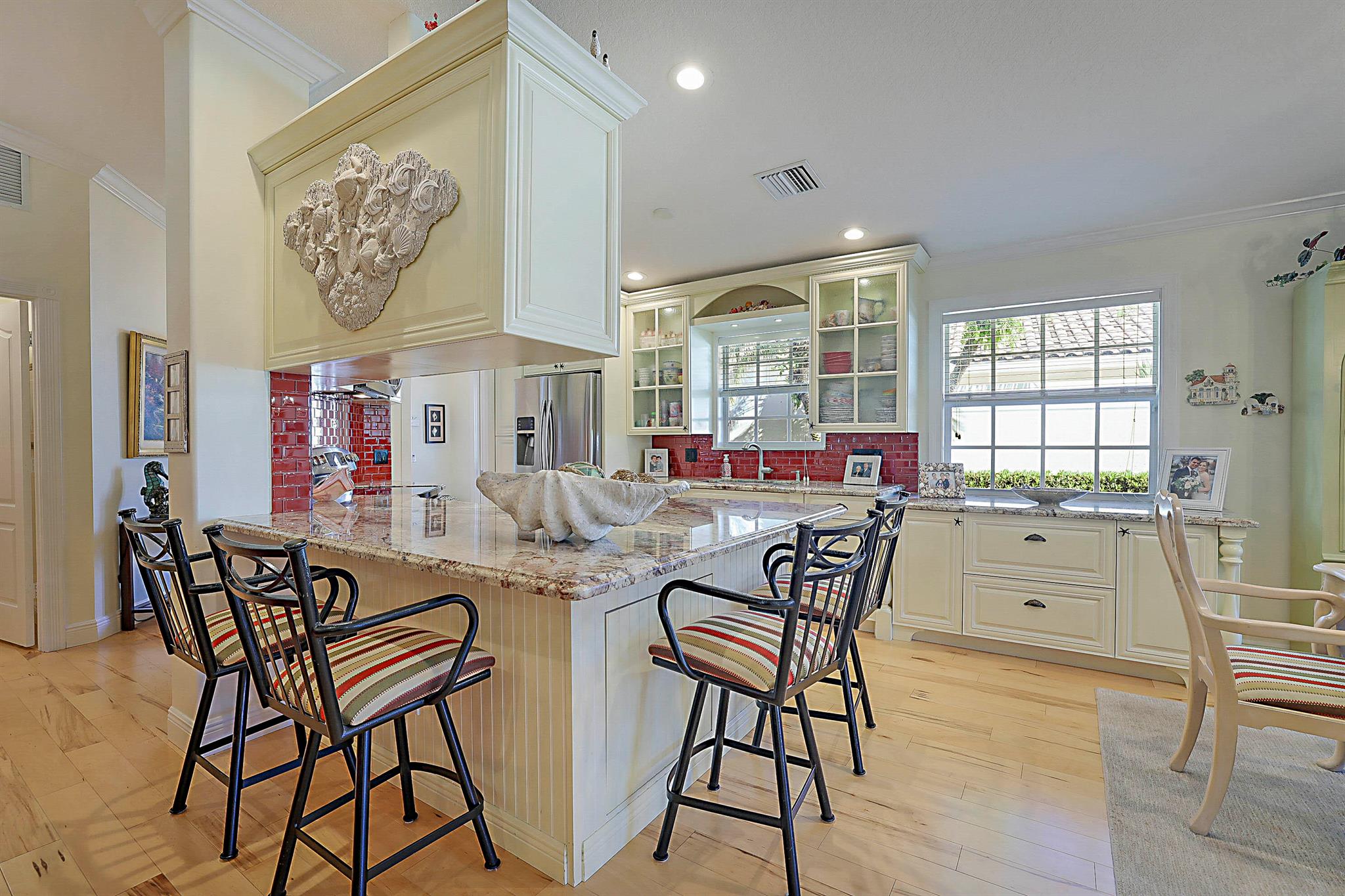 ISLES AT PALM BEACH GARDE - Residential