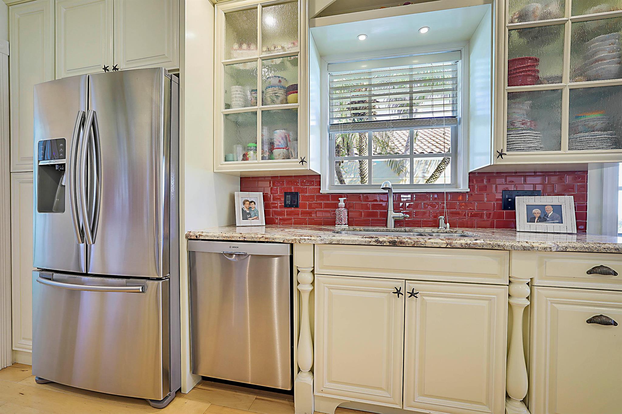 ISLES AT PALM BEACH GARDE - Residential