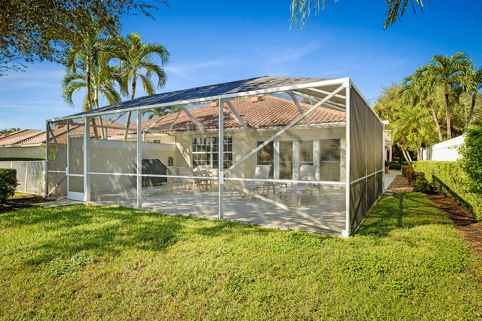 ISLES AT PALM BEACH GARDE - Residential