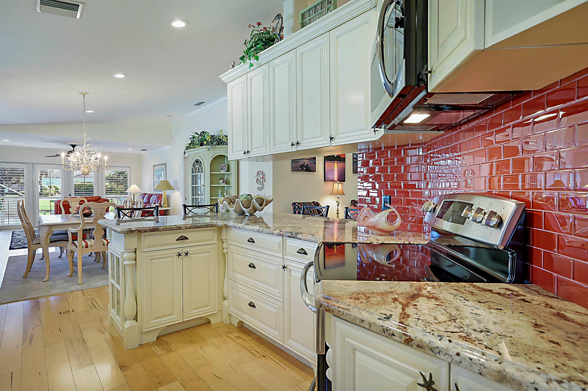 ISLES AT PALM BEACH GARDE - Residential