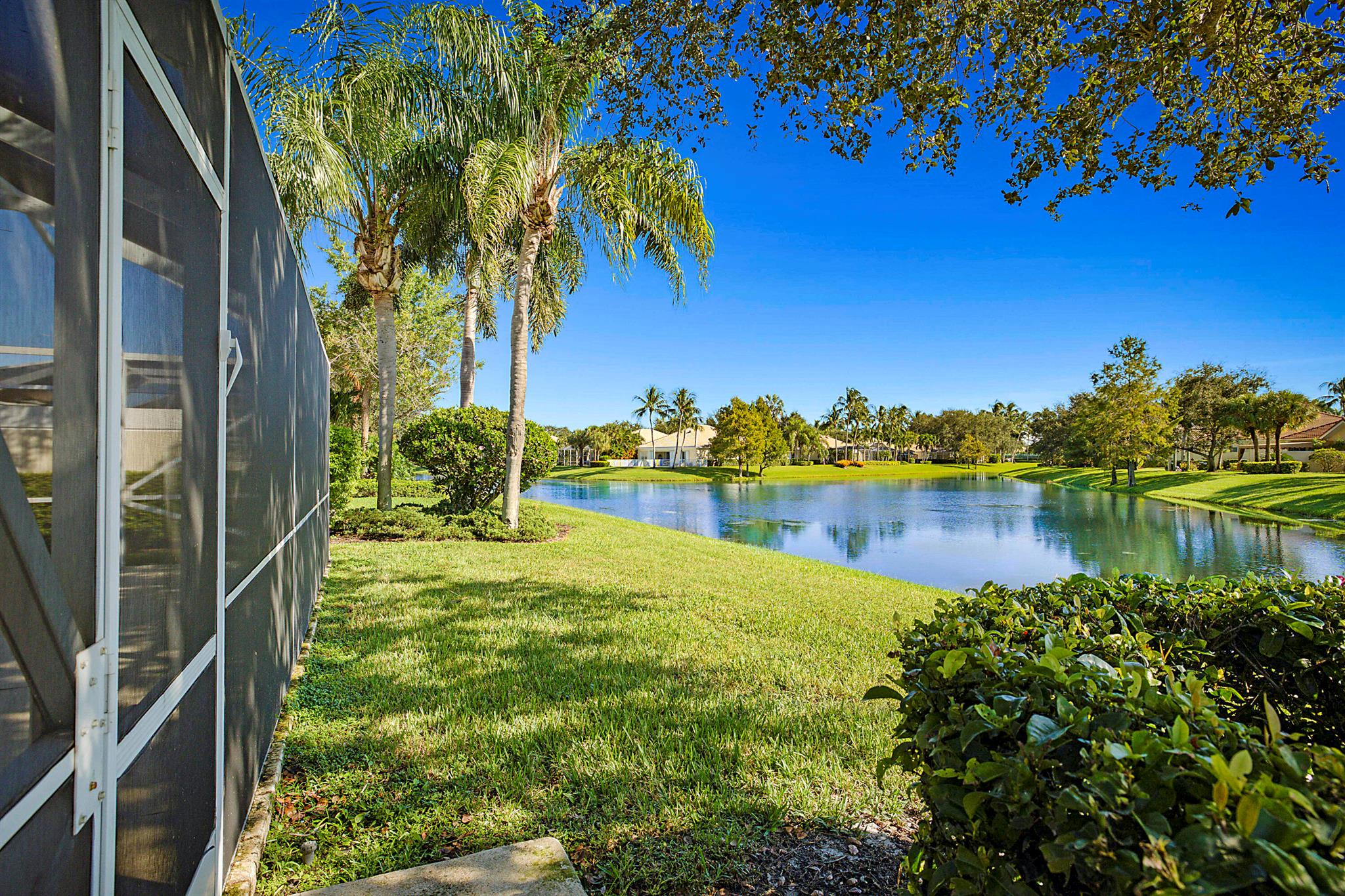 ISLES AT PALM BEACH GARDE - Residential