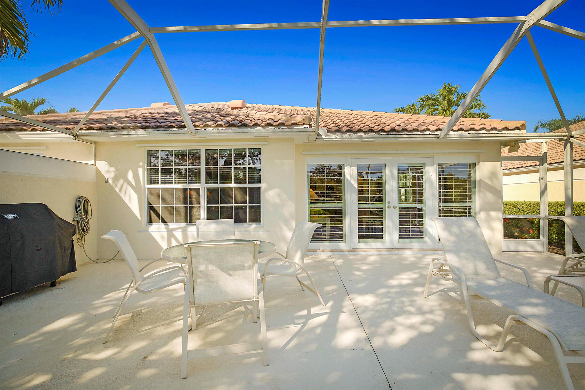 ISLES AT PALM BEACH GARDE - Residential