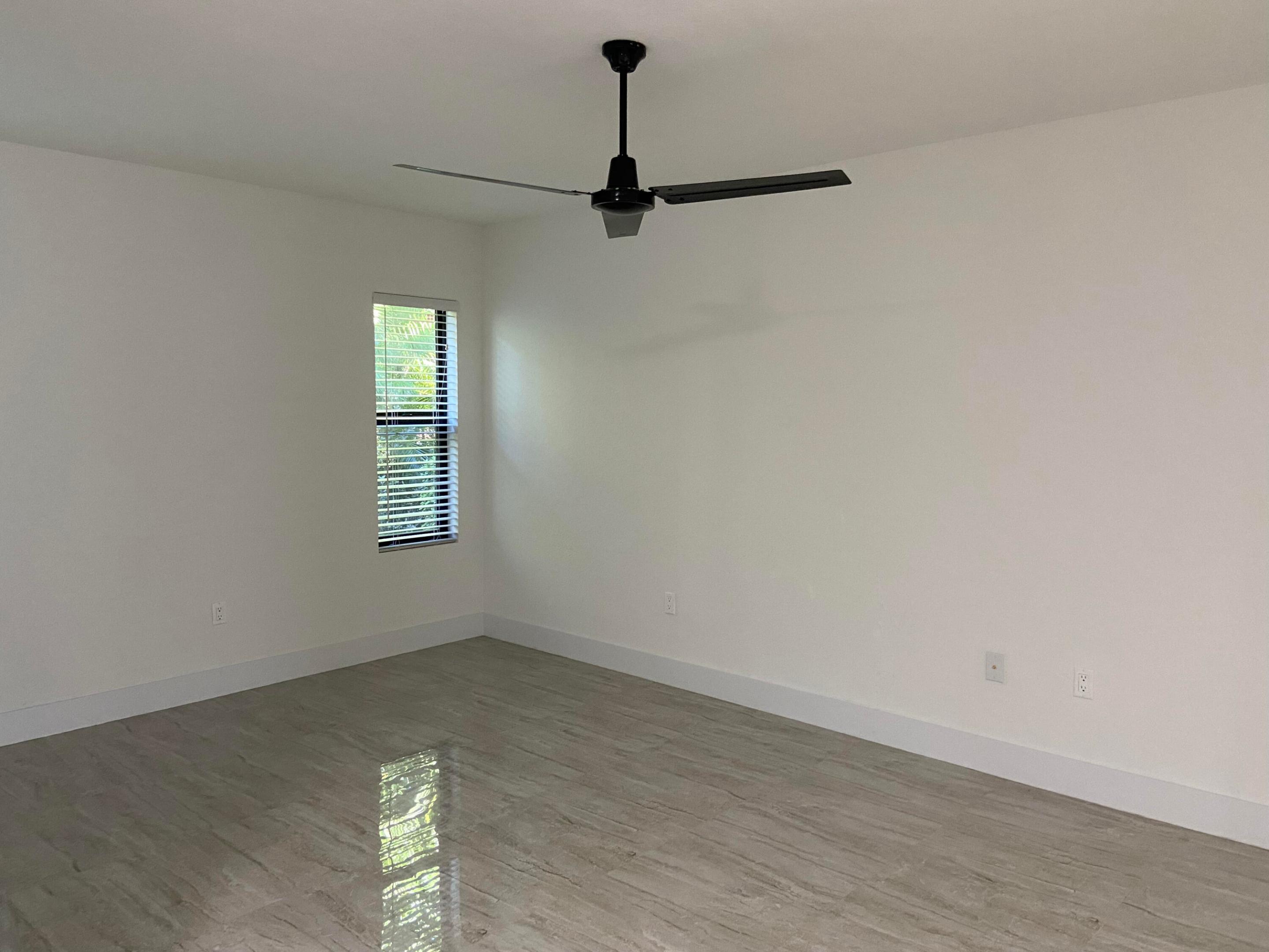CASA DEL SOL - Residential Lease