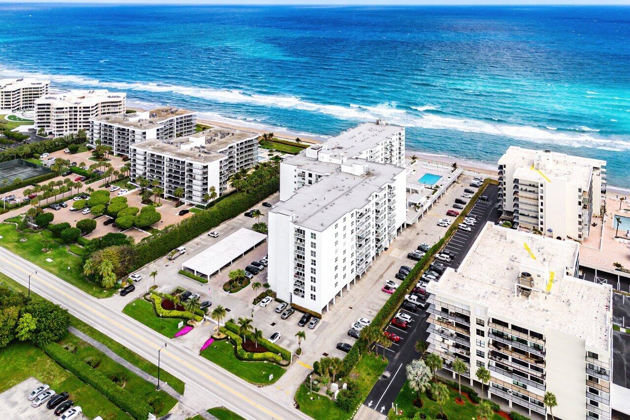 PATRICIAN OF PALM BEACH CONDO - Residential