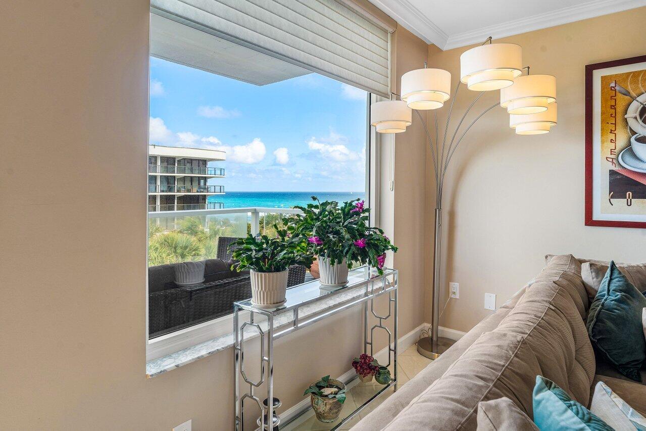 PATRICIAN OF PALM BEACH CONDO - Residential