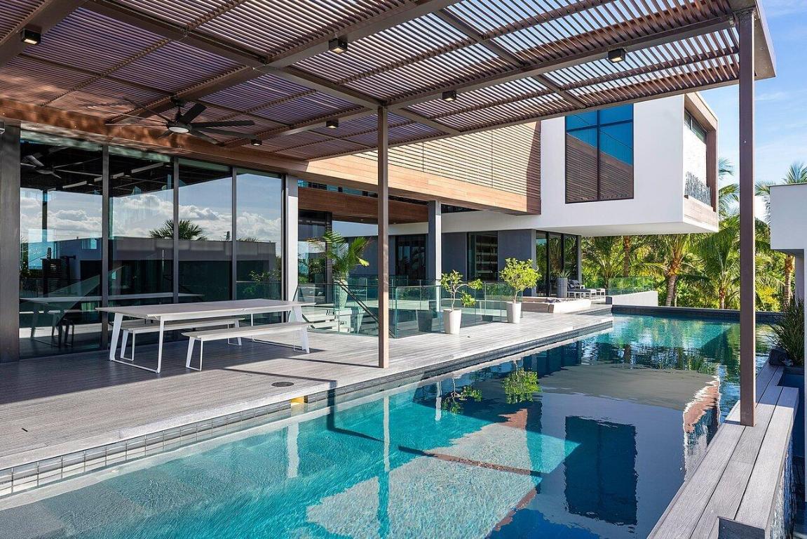 Galleon Bay - Residential