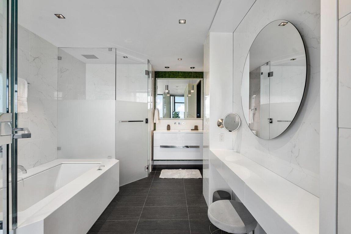 Galleon Bay - Residential