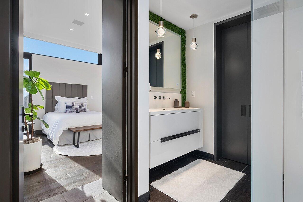 Galleon Bay - Residential