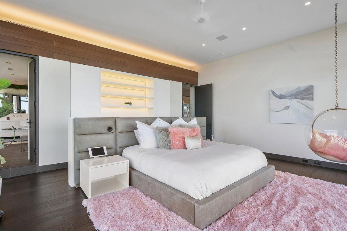 Galleon Bay - Residential