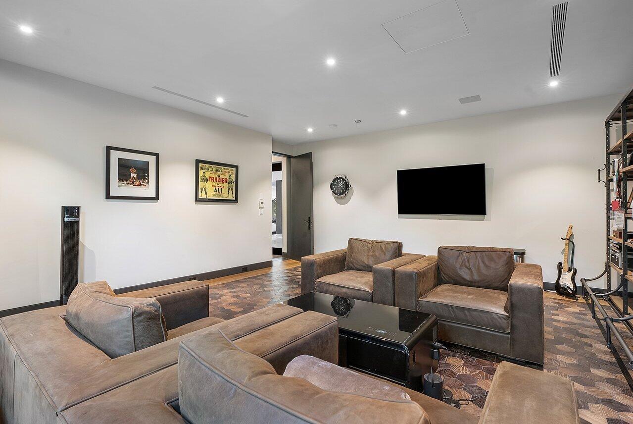 Galleon Bay - Residential