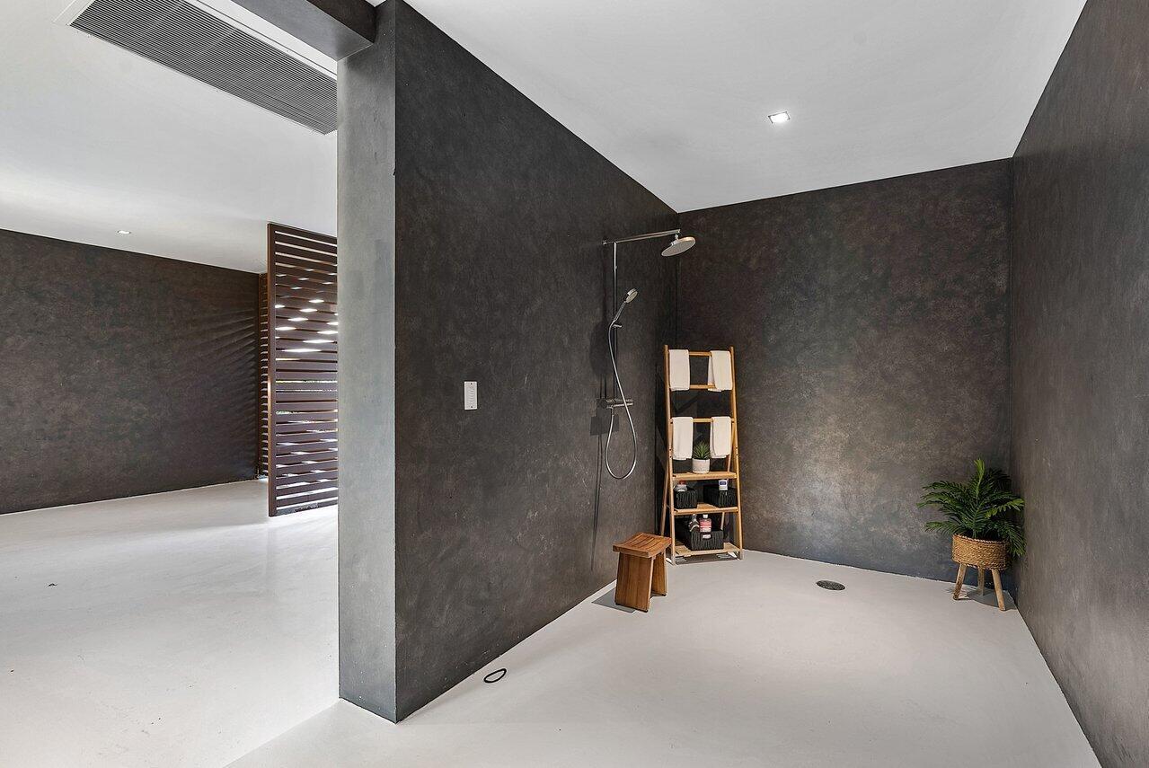 Galleon Bay - Residential