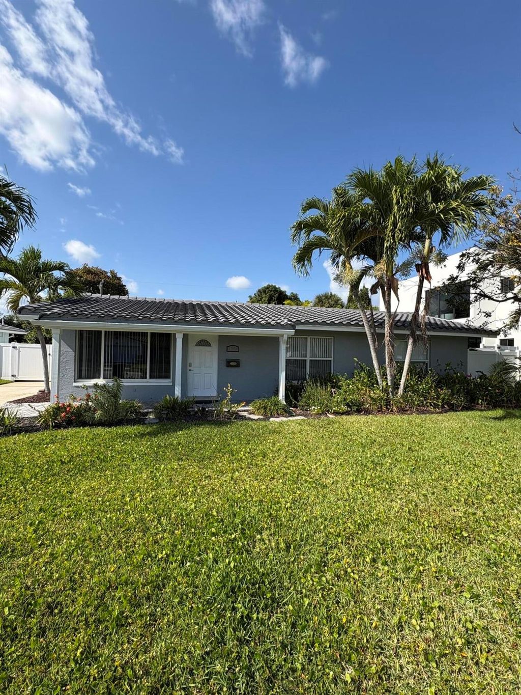 Photo of 971 SW 12th Street, Boca Raton, FL 33486 (MLS # R11078305)