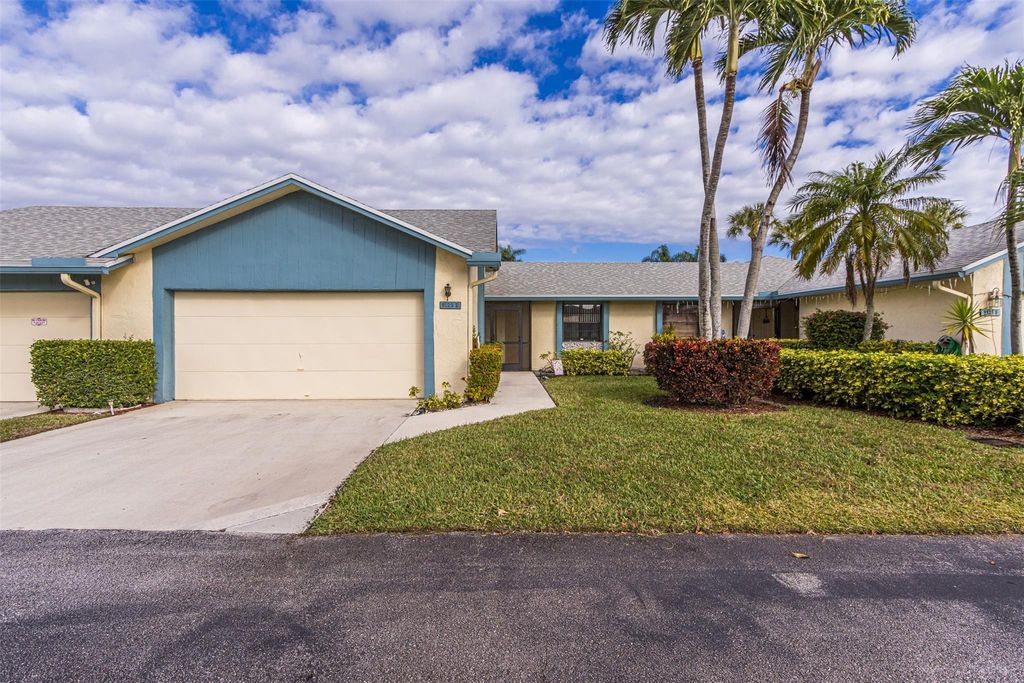 Photo of 9123 SW 22nd Street #E, Boca Raton, FL 33428 (MLS # F10415068)