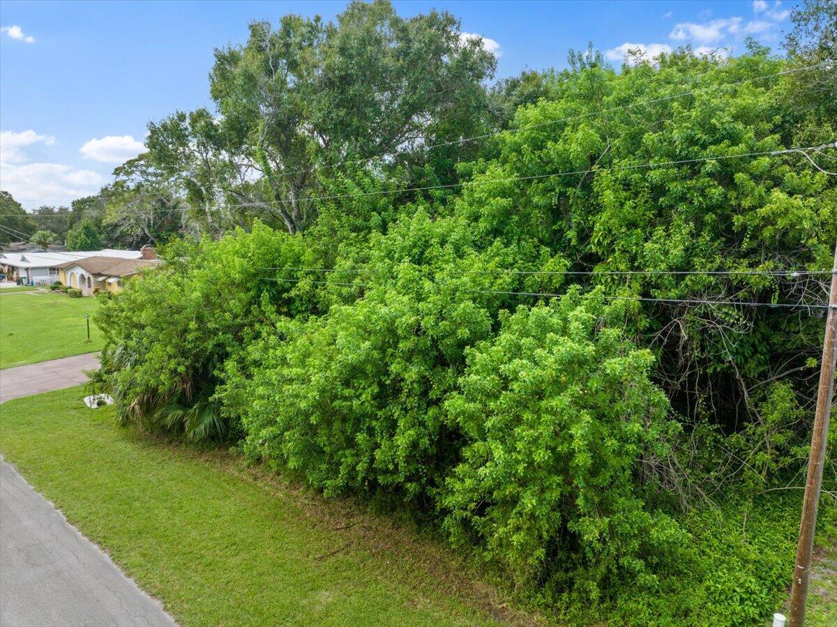 LAKEWOOD PARK UNIT 8A - Land
