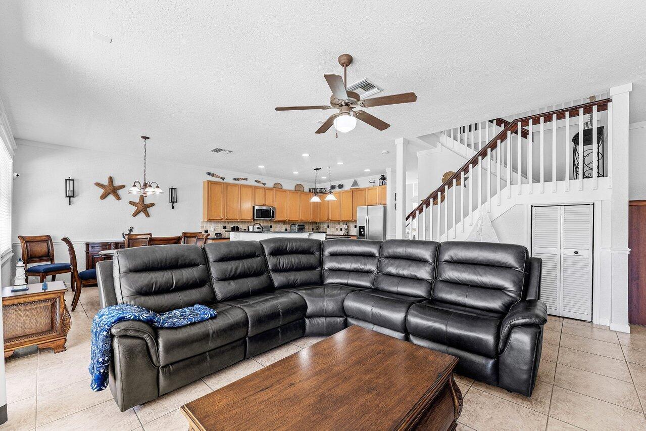 Victoria Groves - Residential